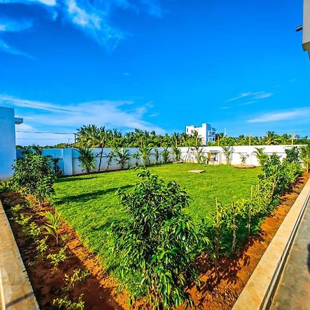 Rini Resort Ченнаи Экстерьер фото